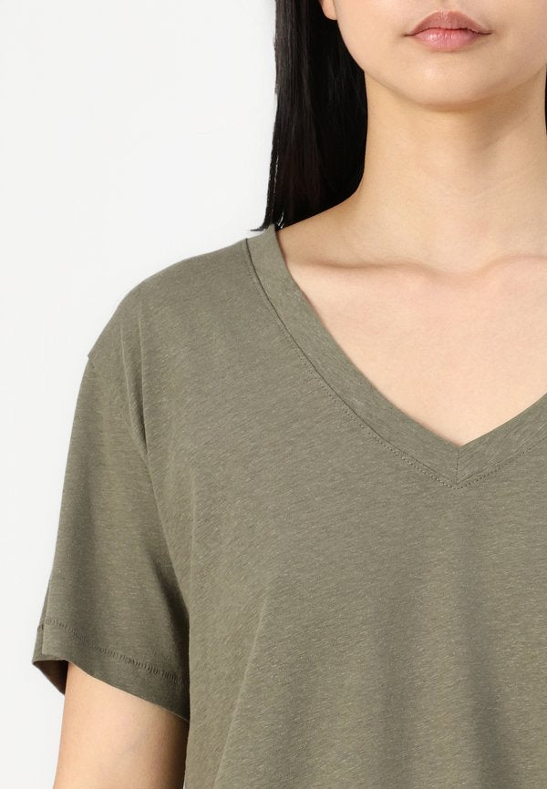 DOCKERS DEEP V NECK TEE
