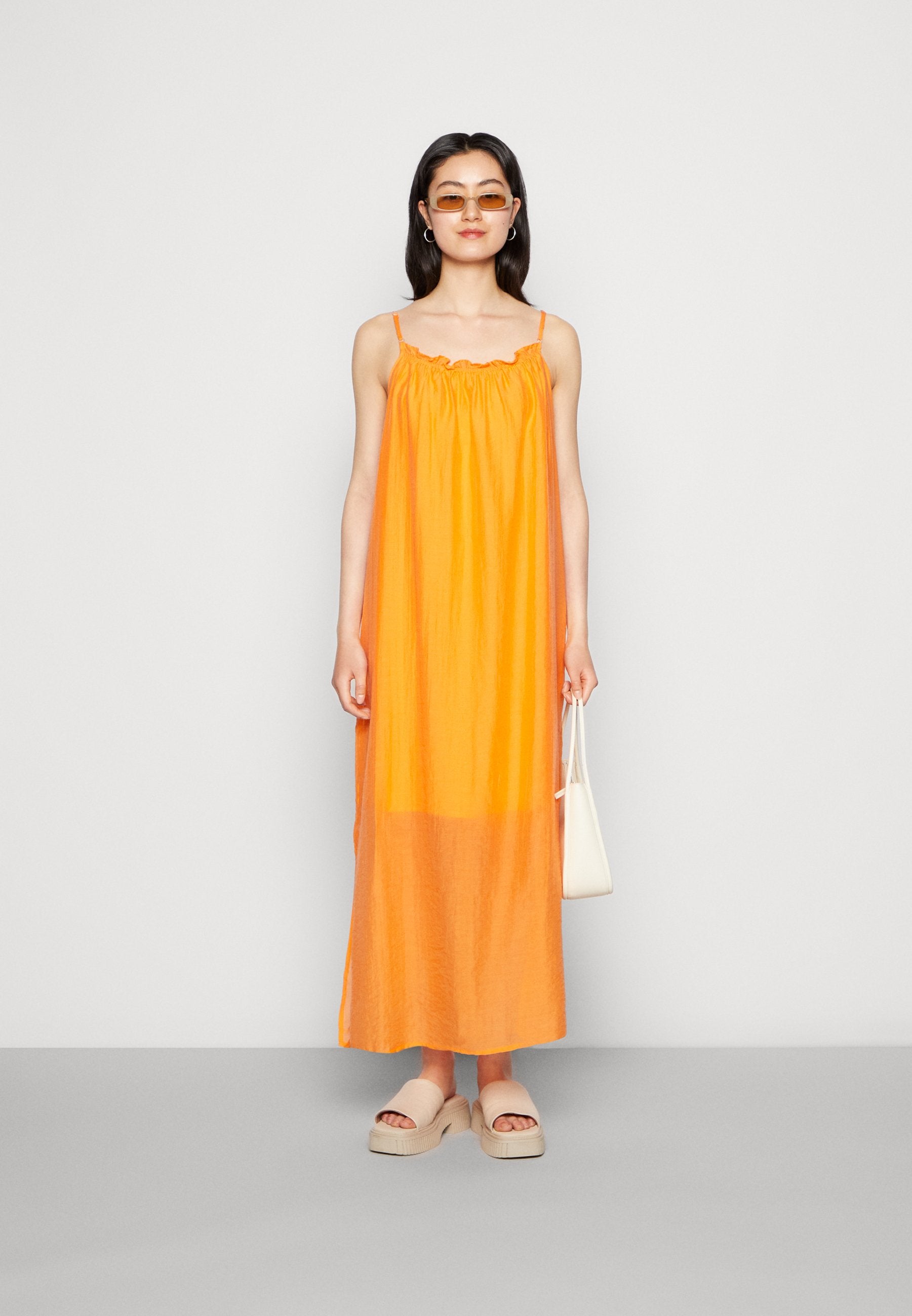 Object OBJSABIRA DRESS