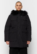 Schwarze Parkajacke mit einer Kapuze aus Kunstfell, ausgestattet mit mehreren Fronttaschen, Druckknöpfen und einem schlanken Design. Hergestellt aus einem strukturierten Stoff.