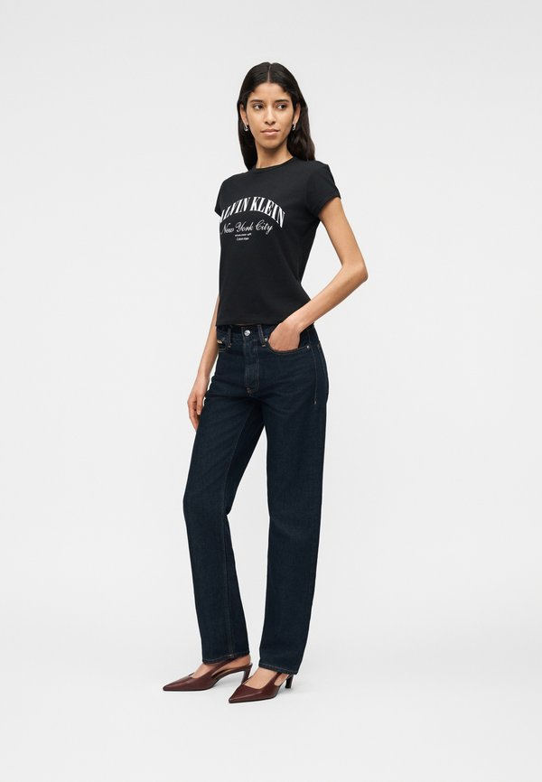Calvin Klein Jeans SS GRAPHIC LOGO BABY TEE