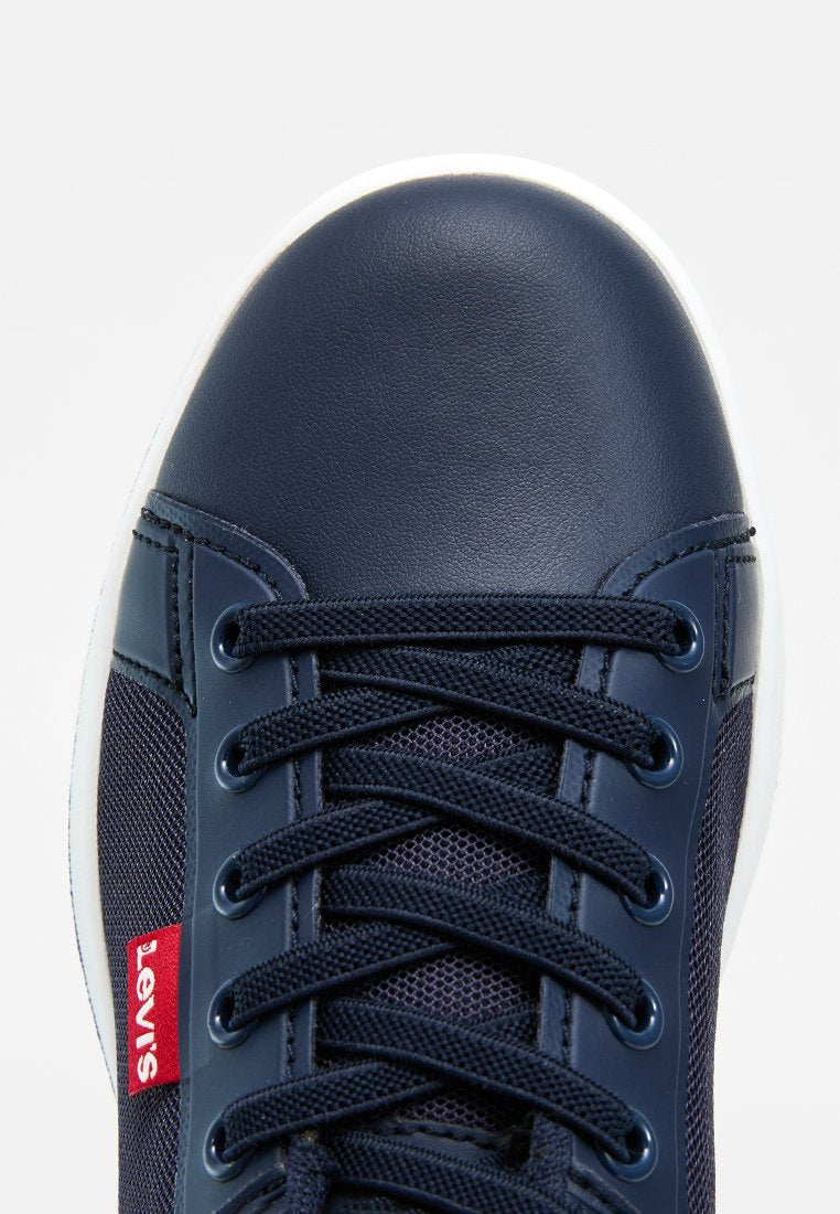 Levi's® BOULEVARD REFRESH