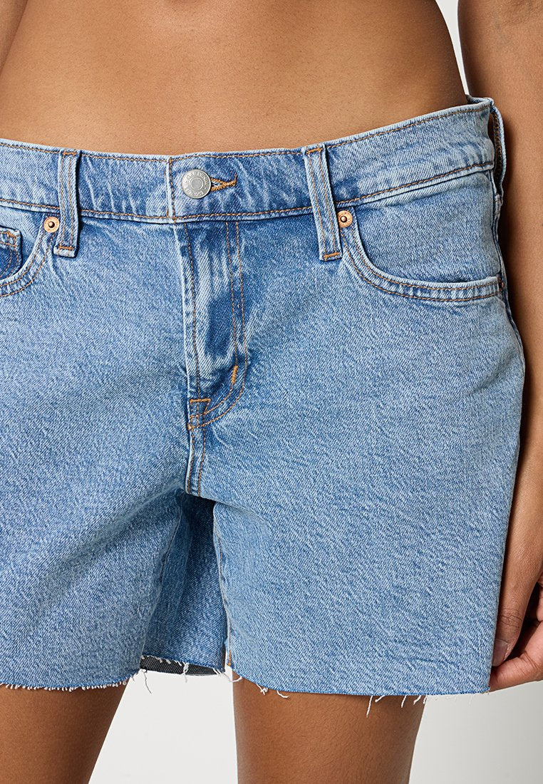 GAP BROOKS