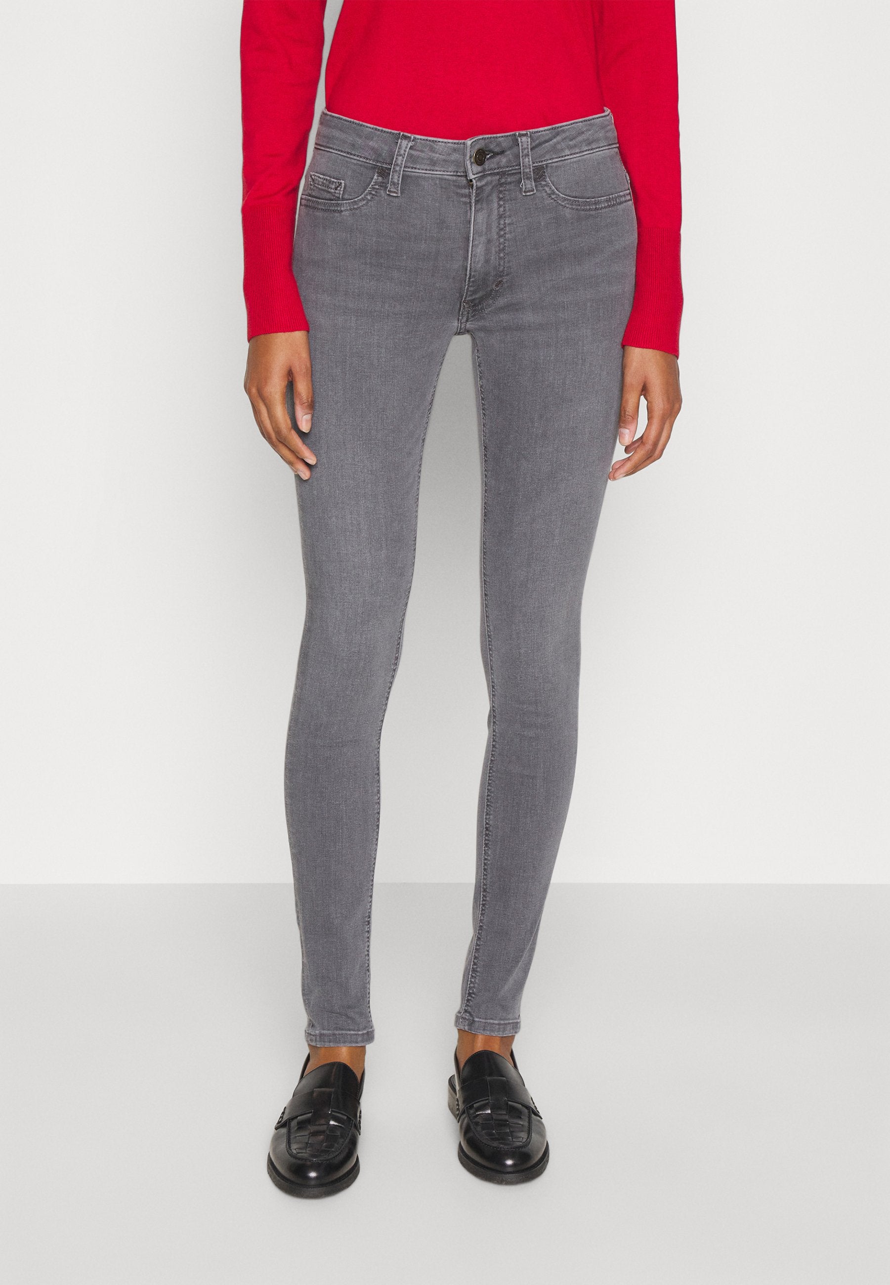 Esprit Jeggings Media 4