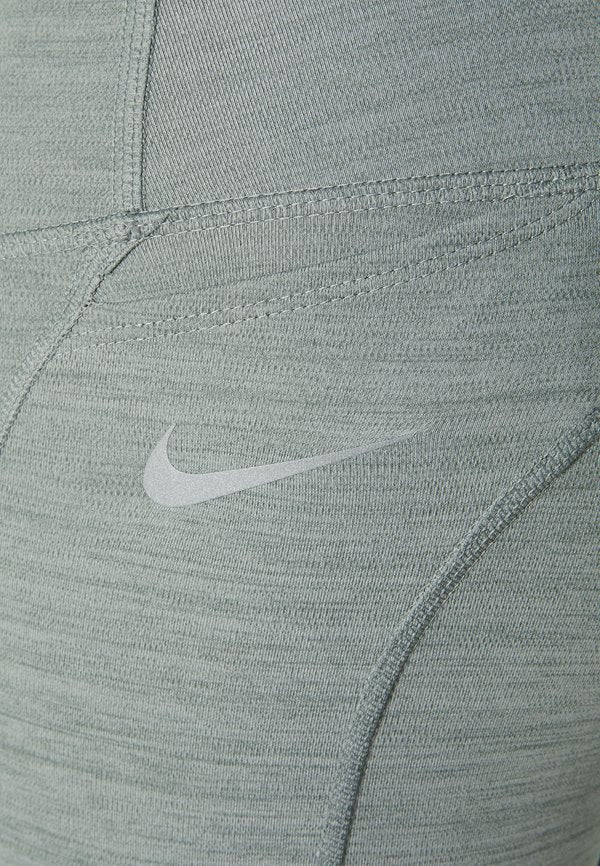 Nike Performance FAST