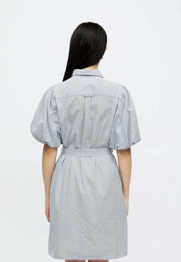 GANT SEERSUCKER PUFF SLEEVE DRESS