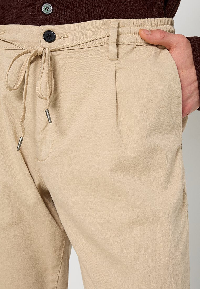 Lindbergh Chino Media 4