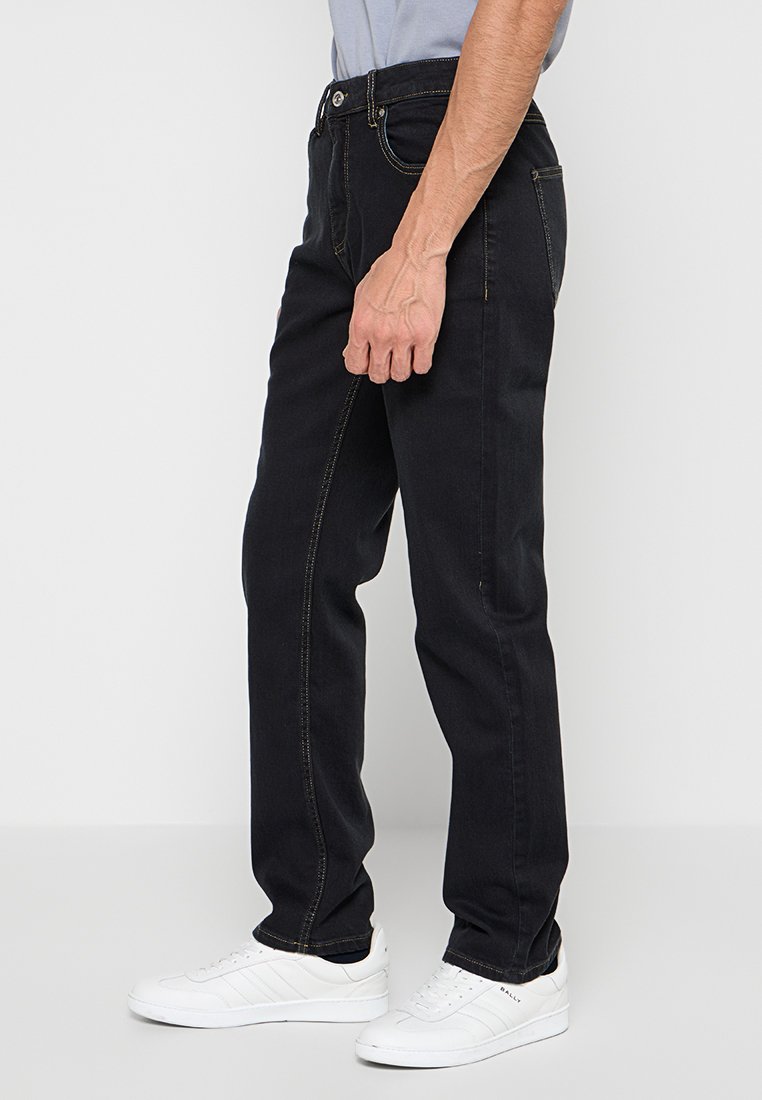 Lindbergh Jeans Straight Leg Media 2