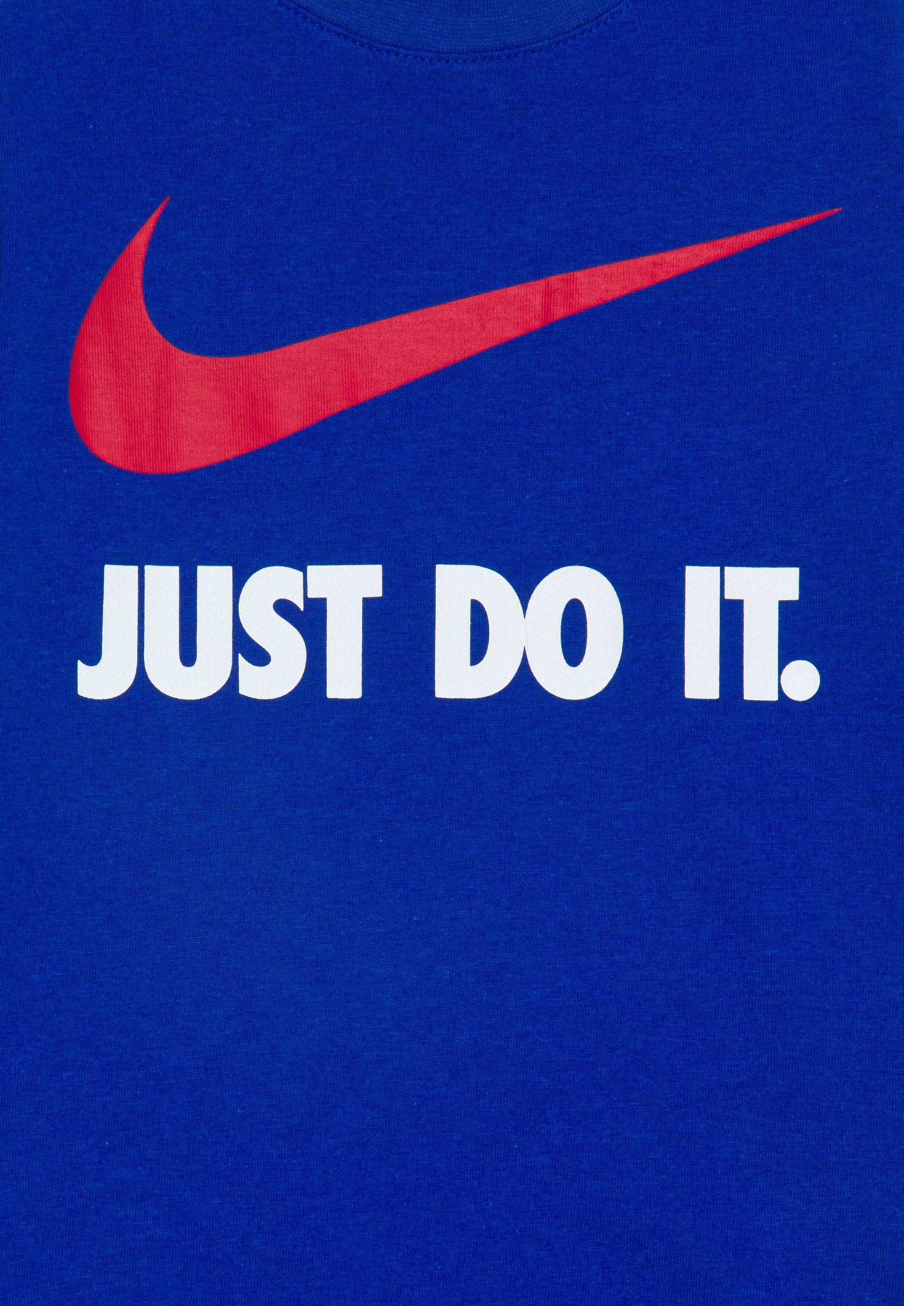 Nike Sportswear TEE
