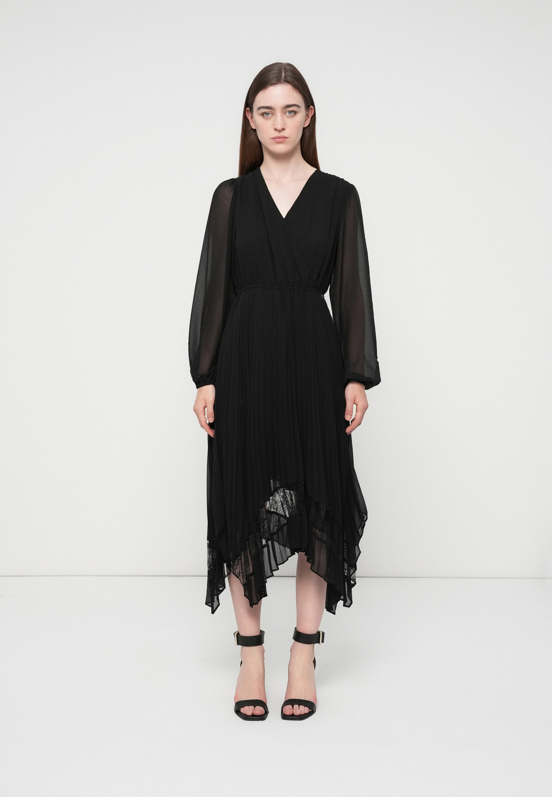 KARL LAGERFELD Ballkleid Media 1