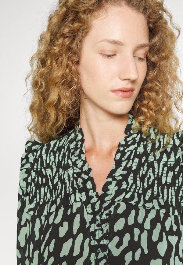 Diane von Furstenberg GIAN CARLO