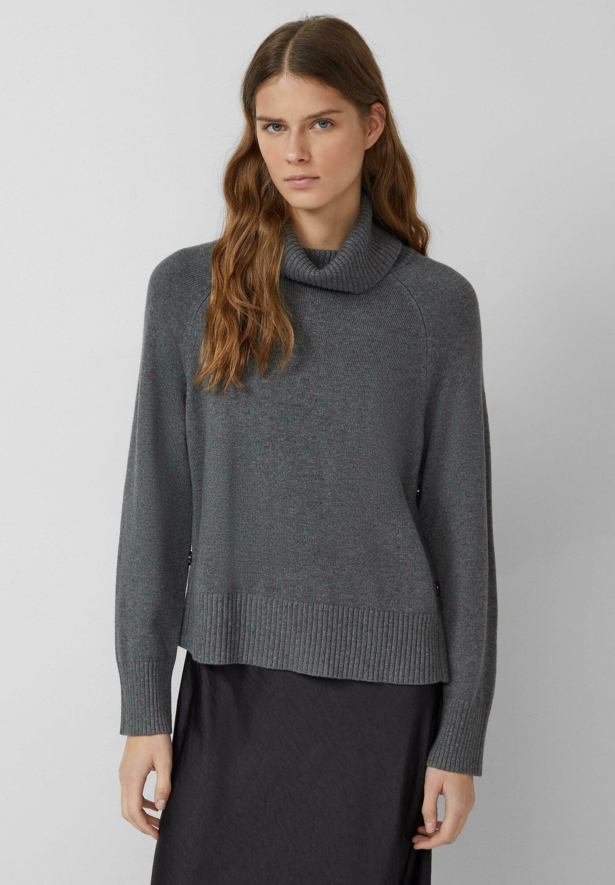 PULLOVER Media 3