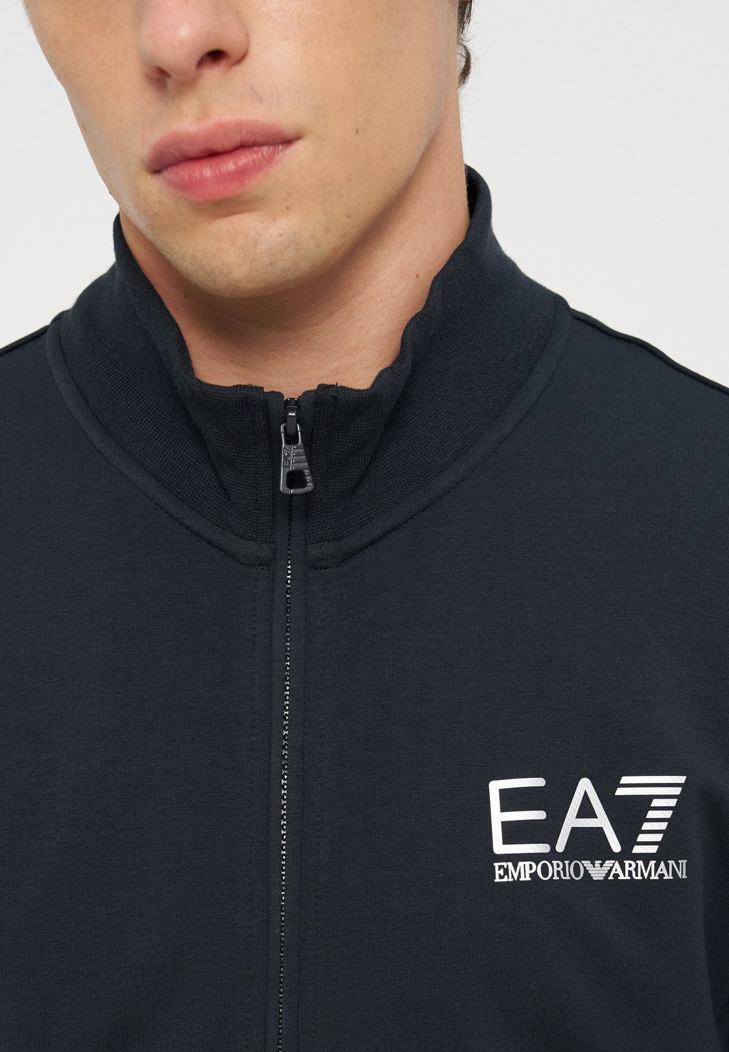 EA7 Emporio Armani Trainingsanzug Media 7