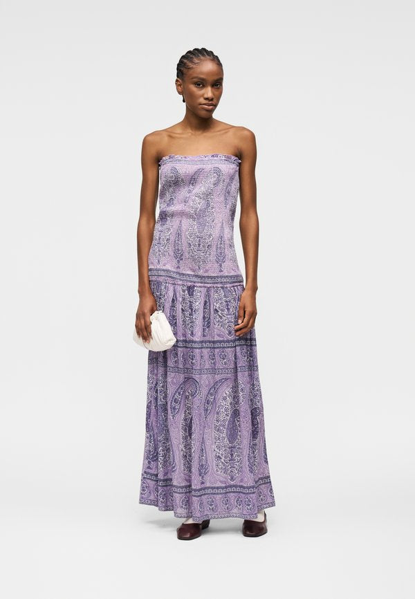 Antik Batik TAJARA