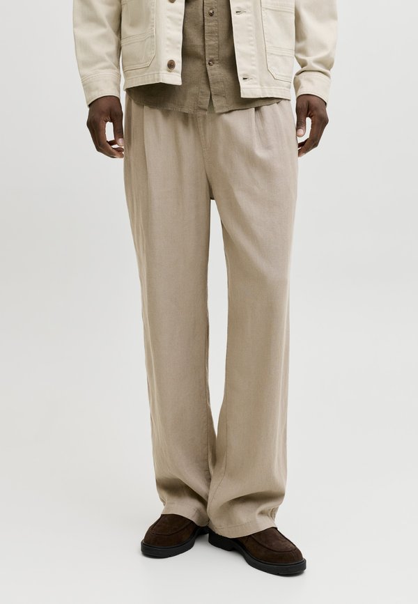 Jack & Jones Joggers wide leg fit