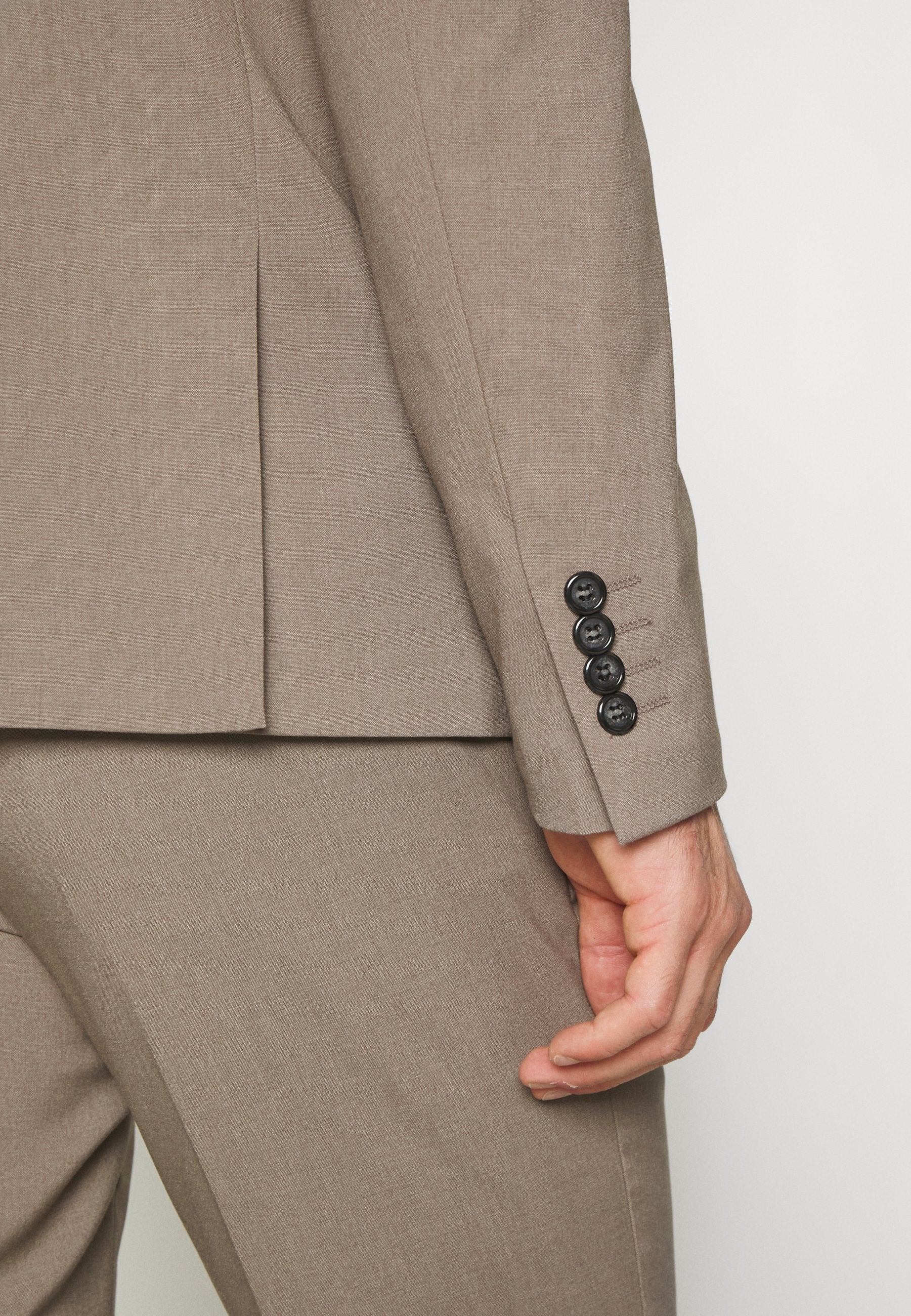 PLAIN MENS SUIT SET Media 9