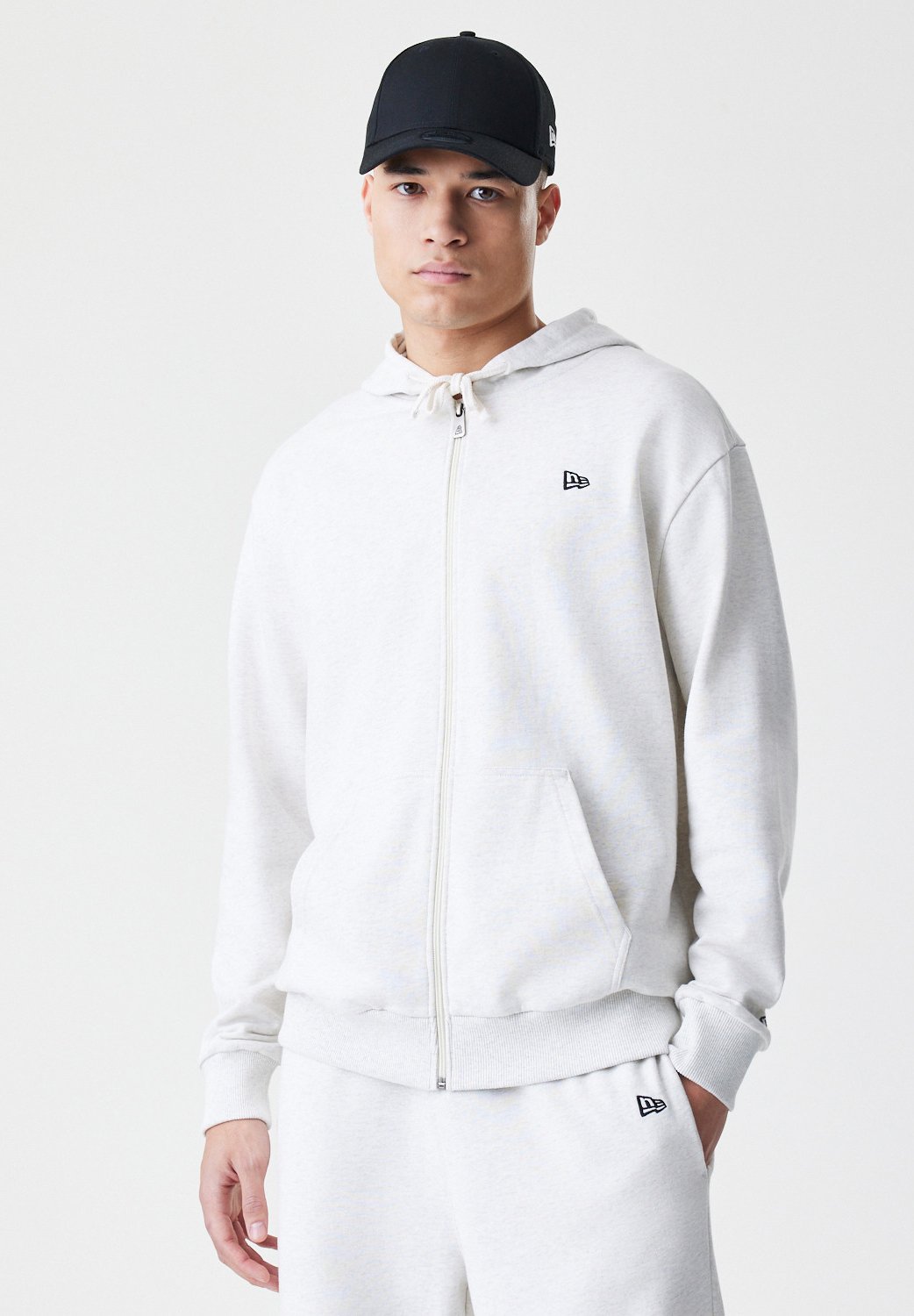 New Era ESSENTIAL HOODY