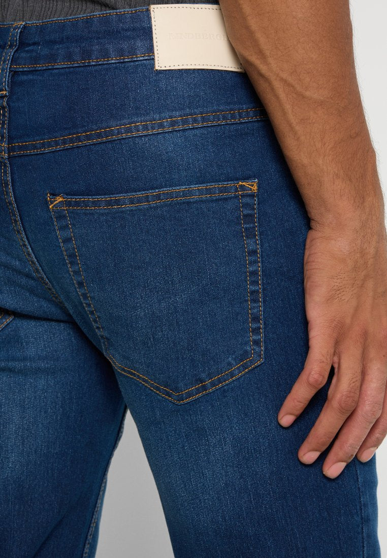 Lindbergh Jeans Tapered Fit Media 5