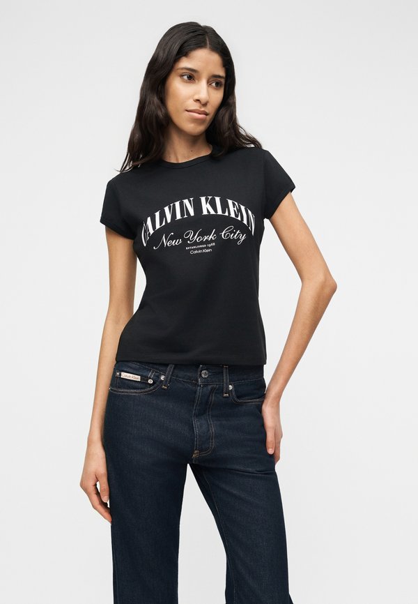 Calvin Klein Jeans SS GRAPHIC LOGO BABY TEE