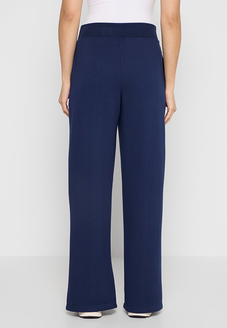 Spanx