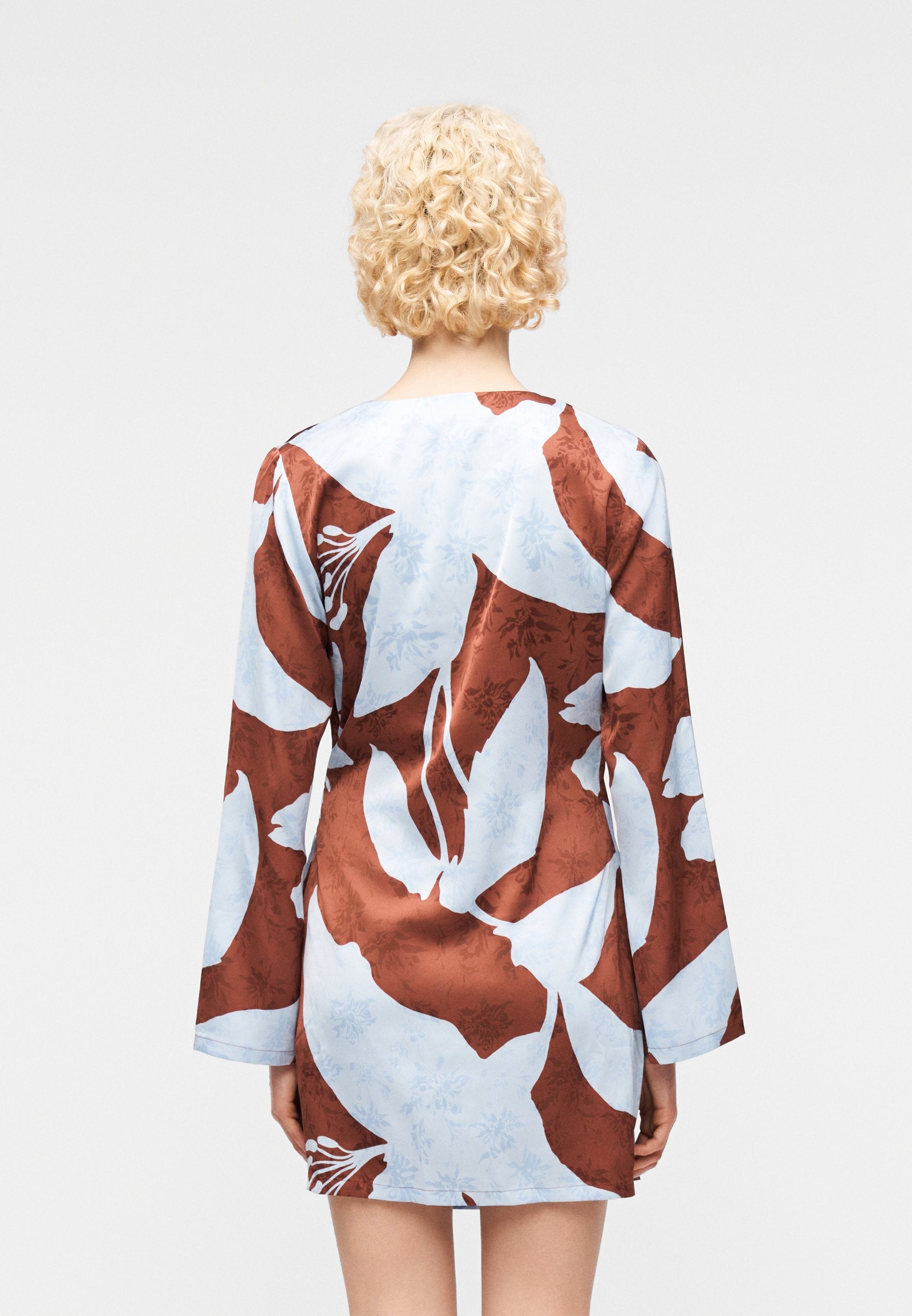 ONLY ONLFREYLIA CHIGO SHORT WRAP DRESS