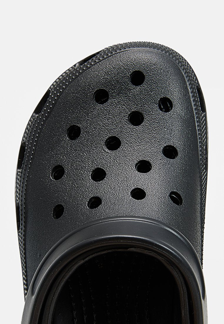 Koi Footwear