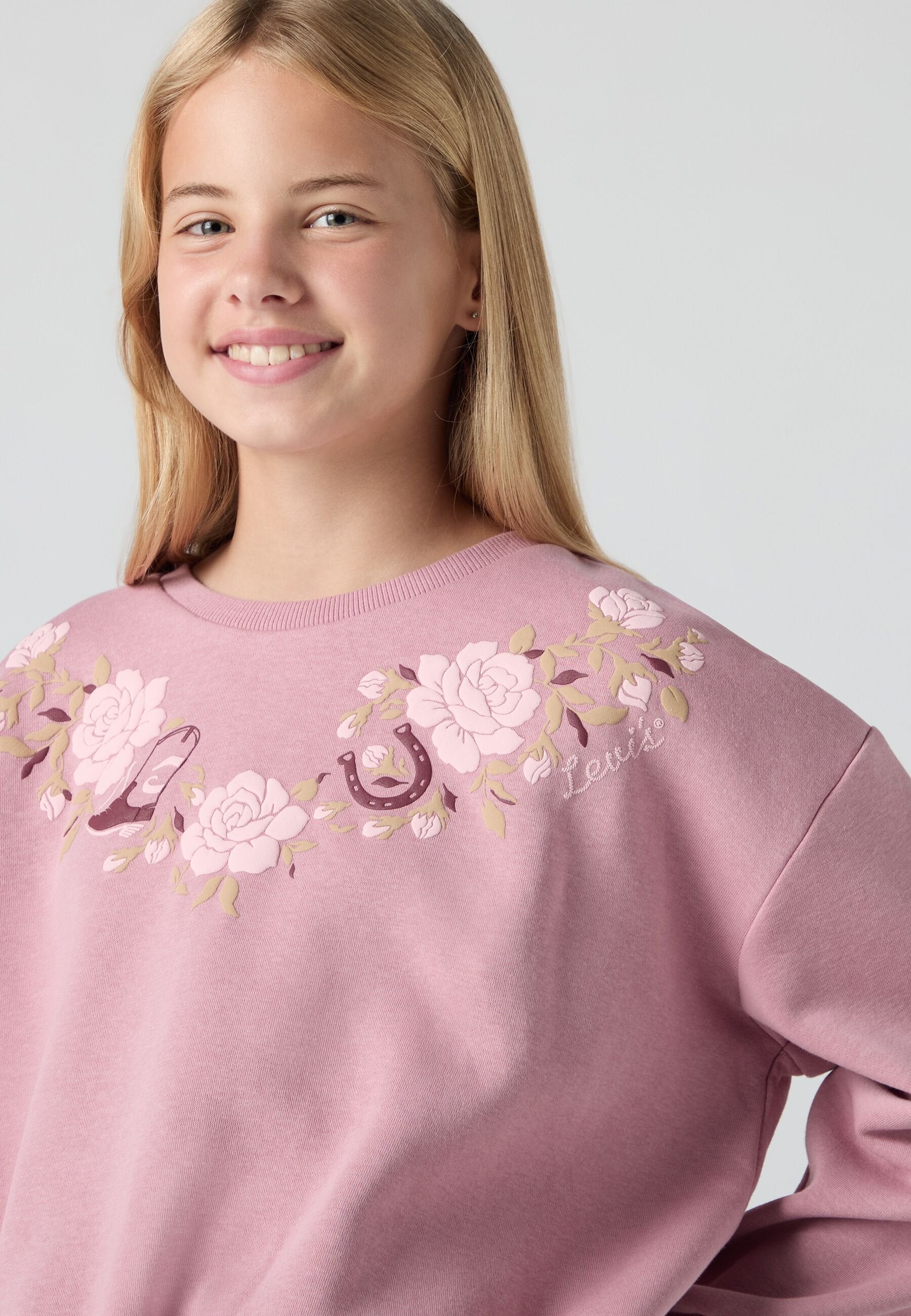 Levi's® LVG ROSE FRONT TUCK CREW