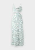 Mintgrünes Maxikleid mit einer verknoteten Bustier-Oberteil, das ein abstraktes weißes Muster aufweist und dünne, verstellbare Träger hat.