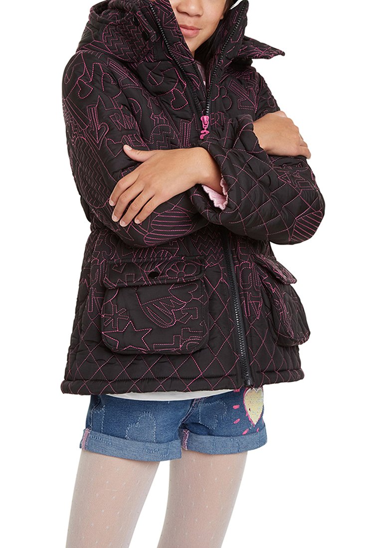 CLEMENTINA Media 1