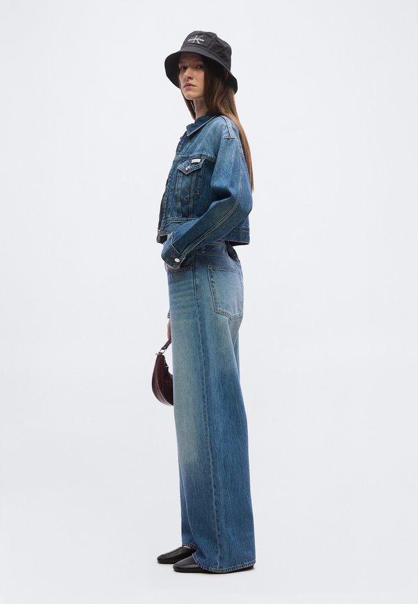 Calvin Klein Jeans LOW RISE BAGGY