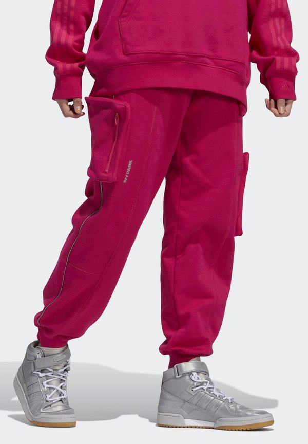 adidas Originals IVY PARK CARGO SWEAT PANTS (ALL GENDER)