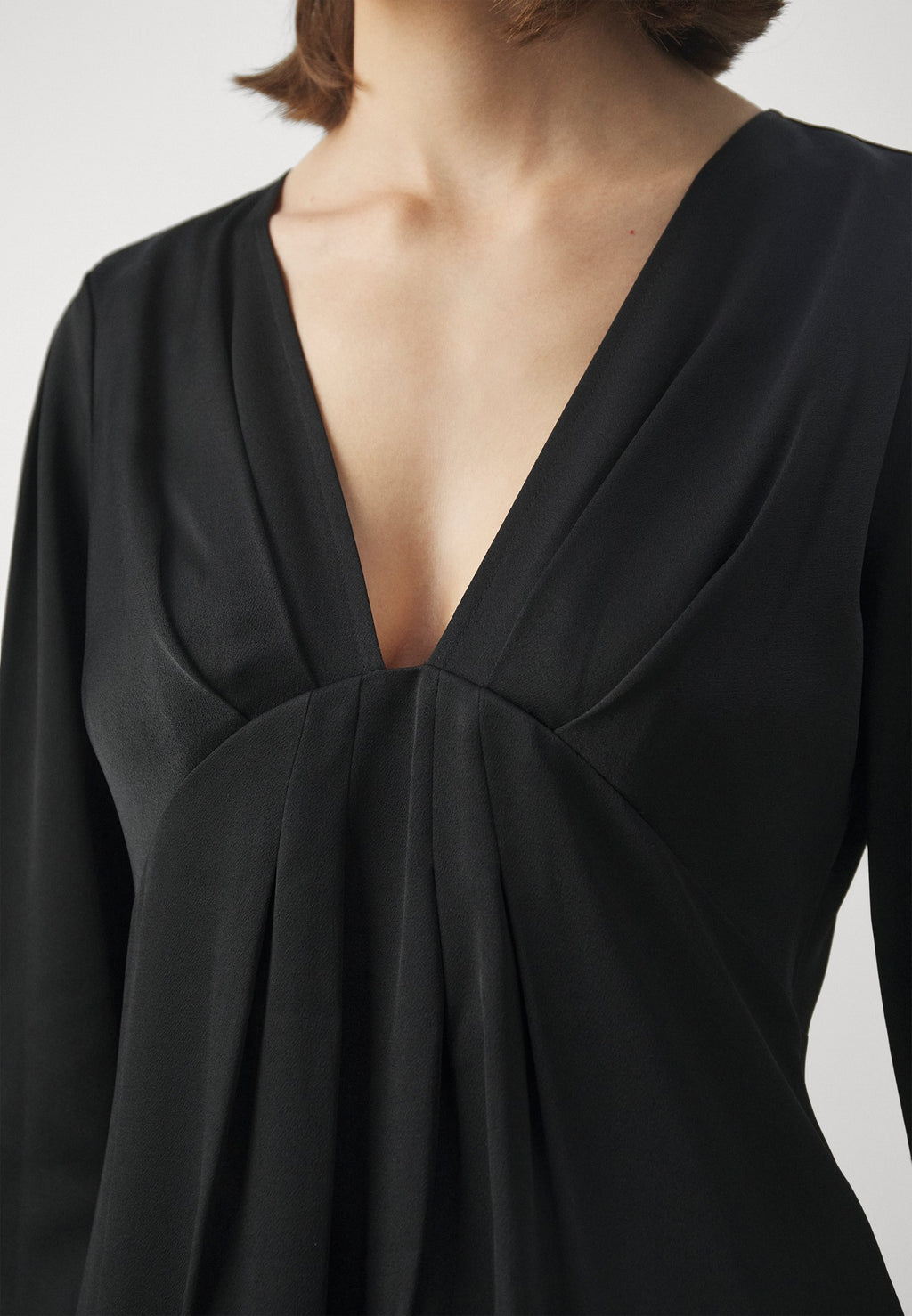 MICHAEL Michael Kors V NECK