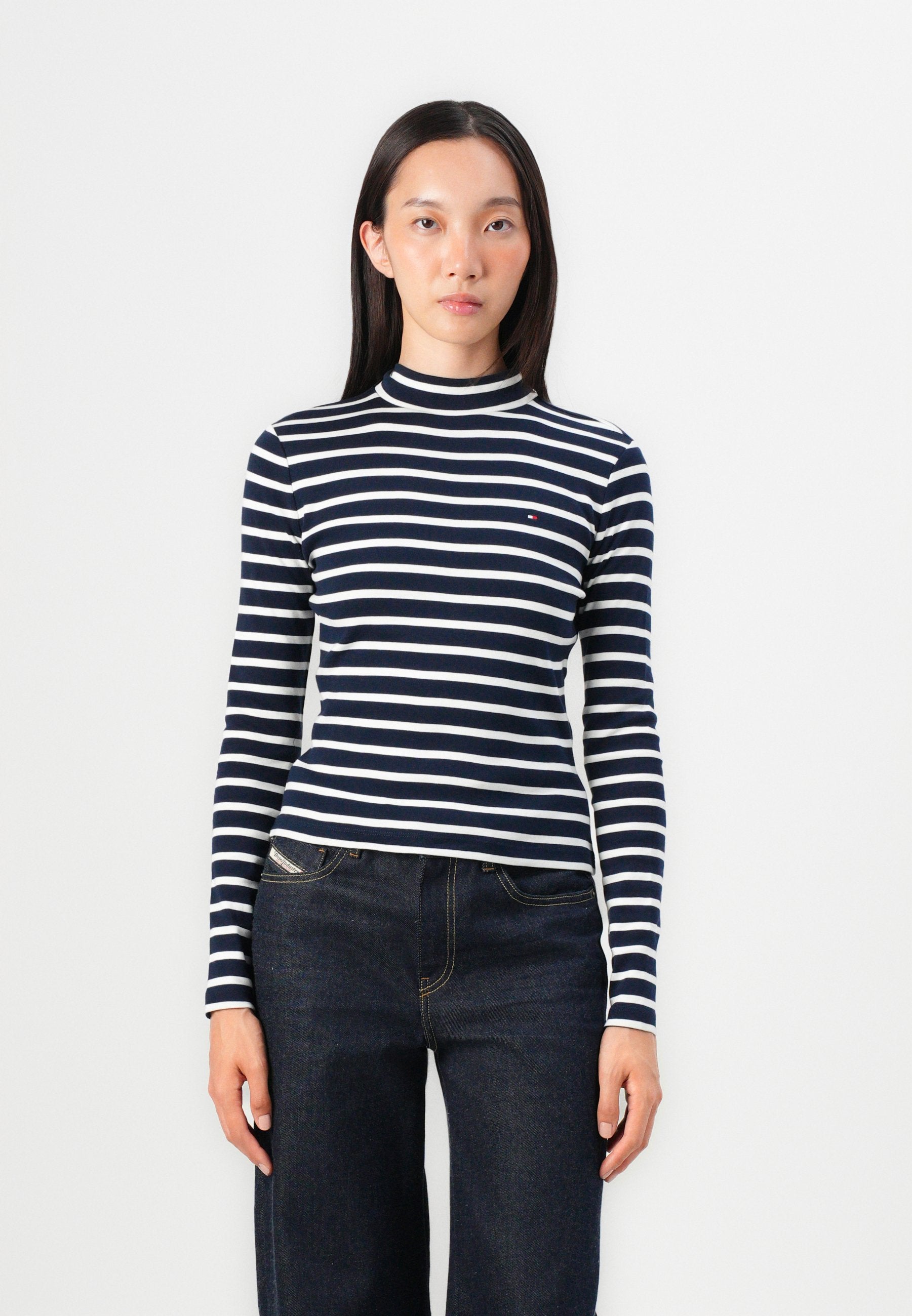 CODY MOCK SLIM FIT Media 3
