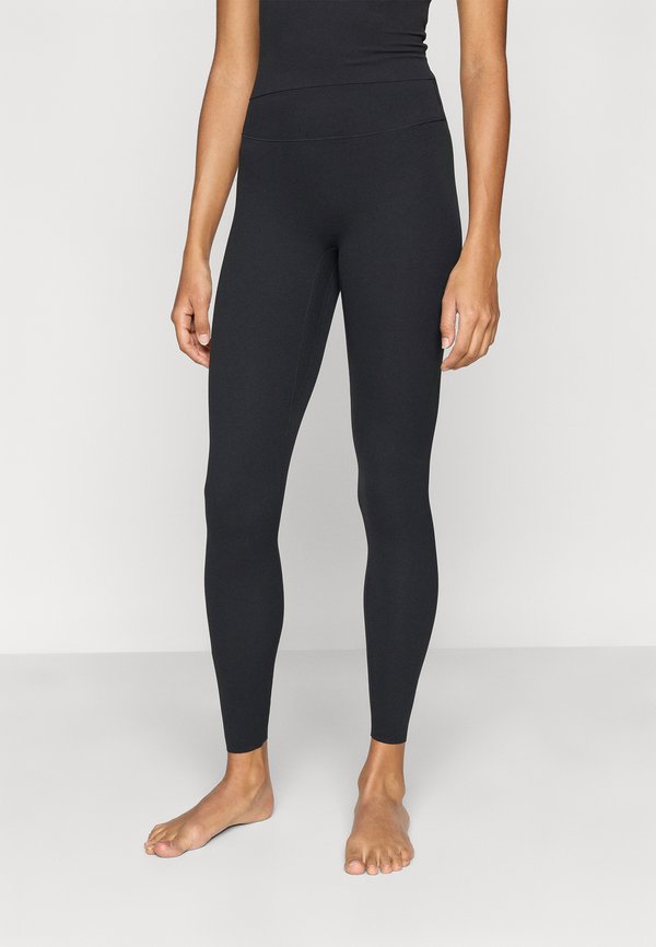 Nike Performance ZENVY TIGHT - Leggings - black/cool grey