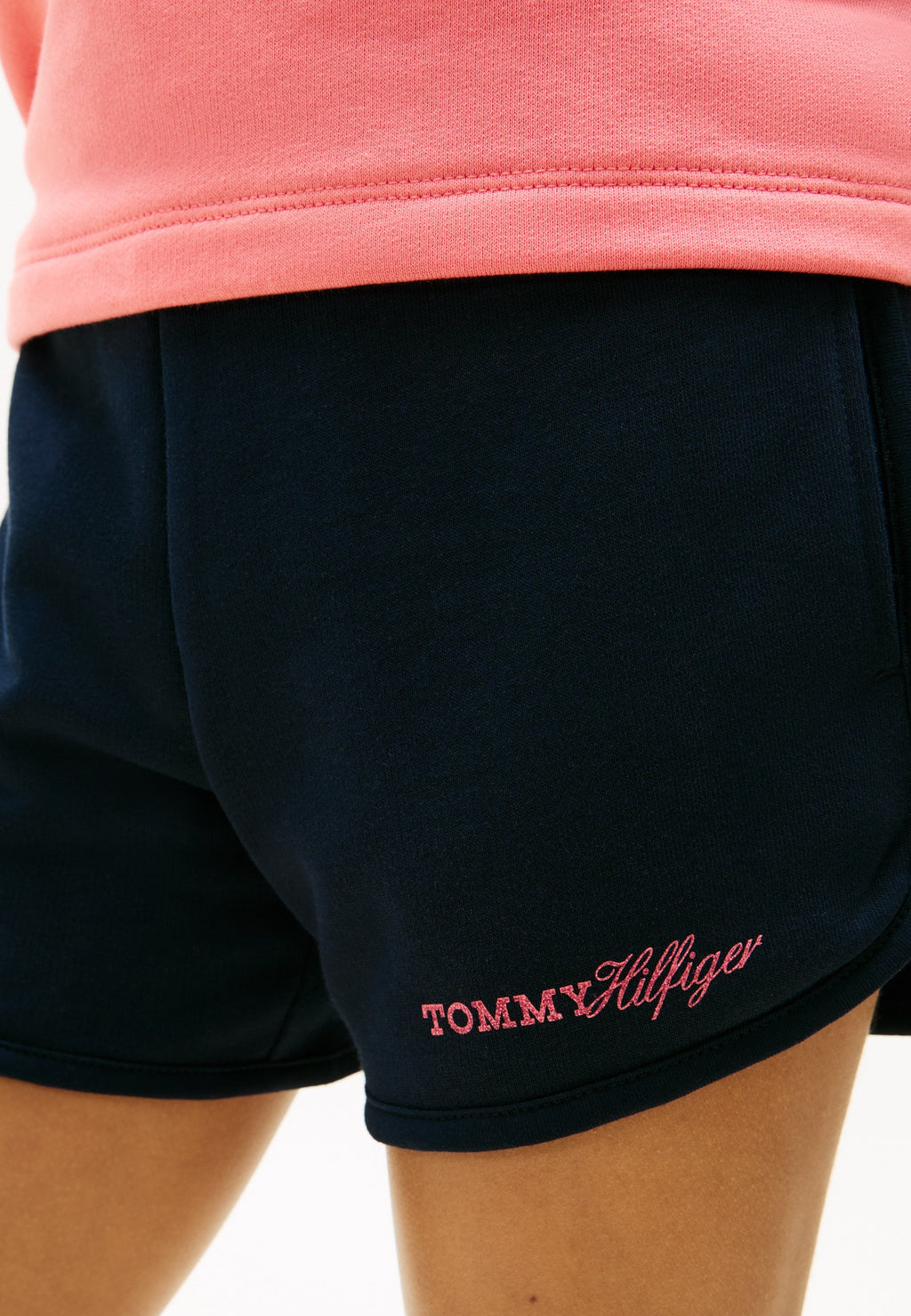 GLITTER LOGO TERRY SWEAT SHORTS Media 5