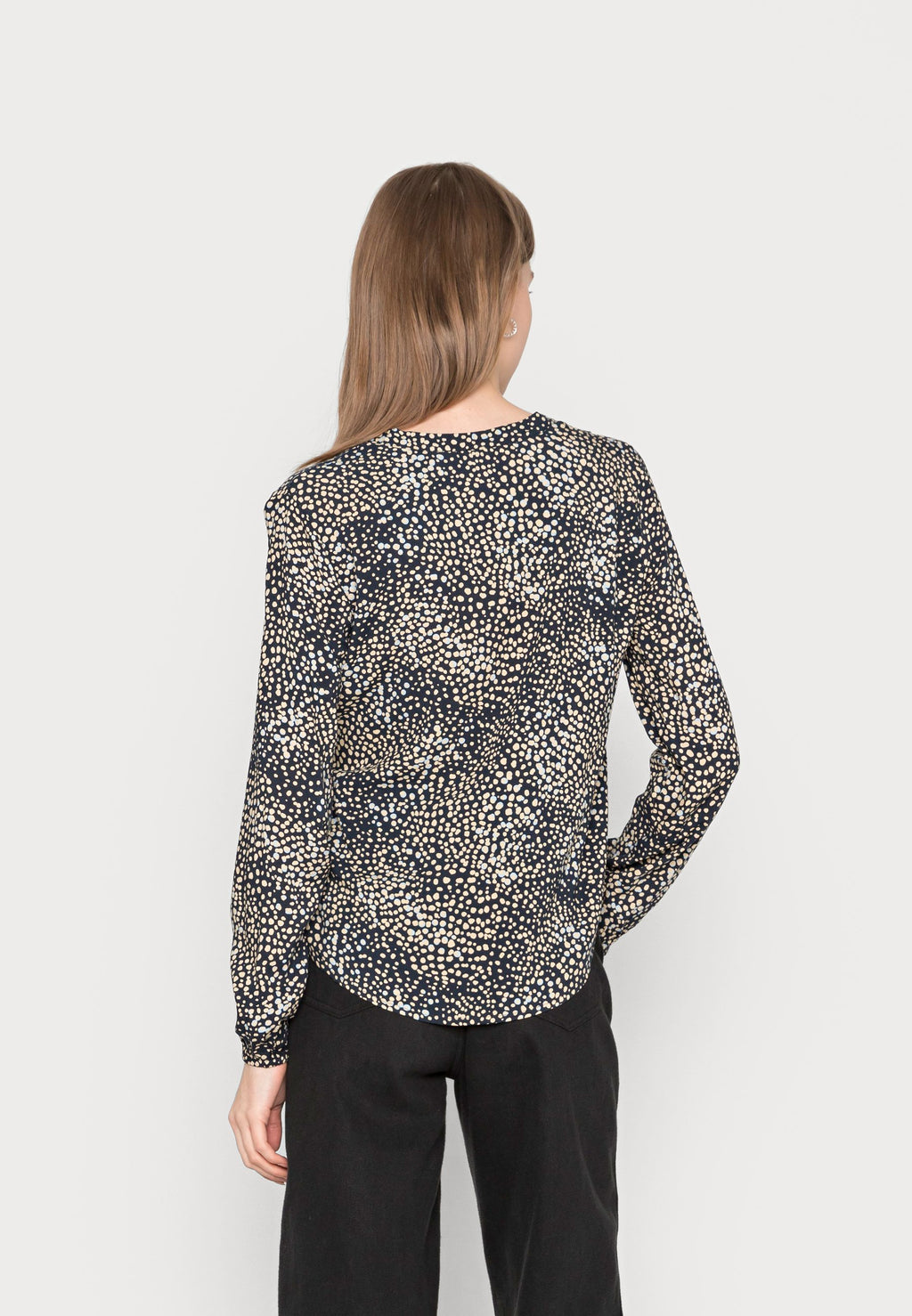 b.young BYJOSA VNECK