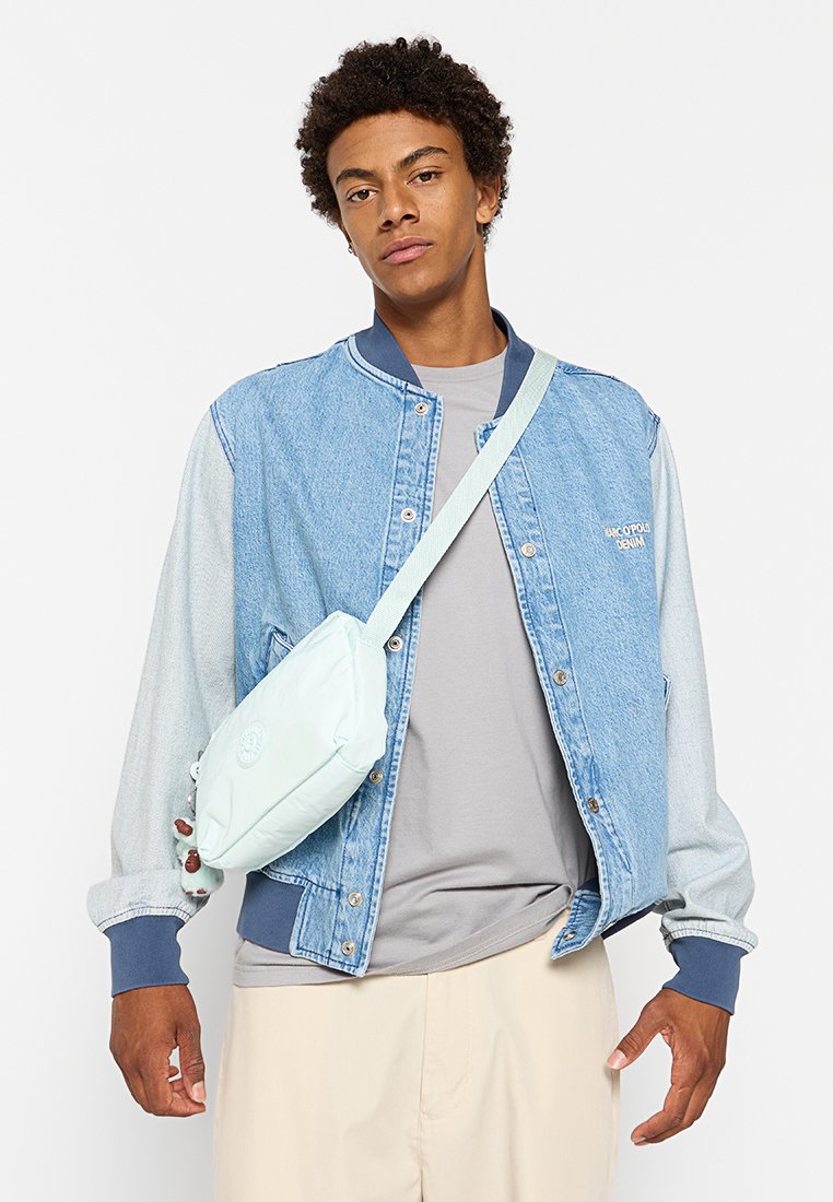 Kipling DAMIAN