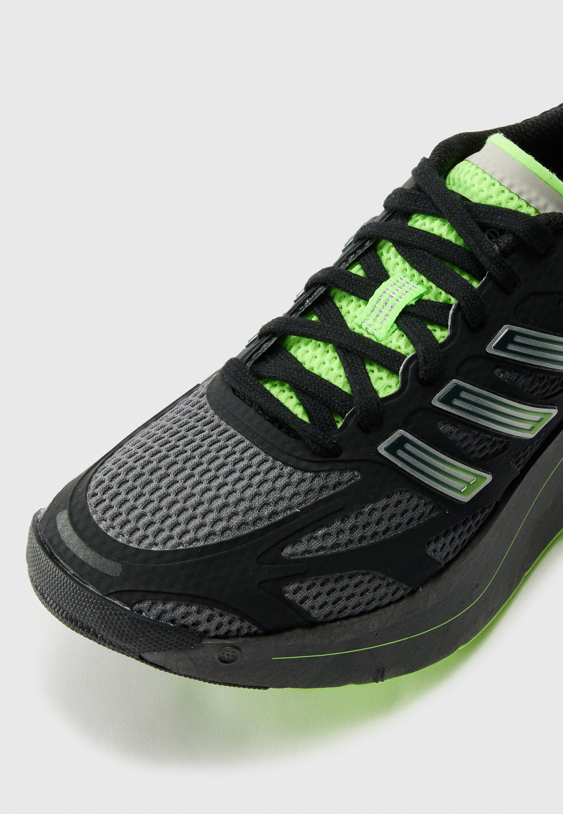 ADIZERO ARUKU UNISEX Media 5