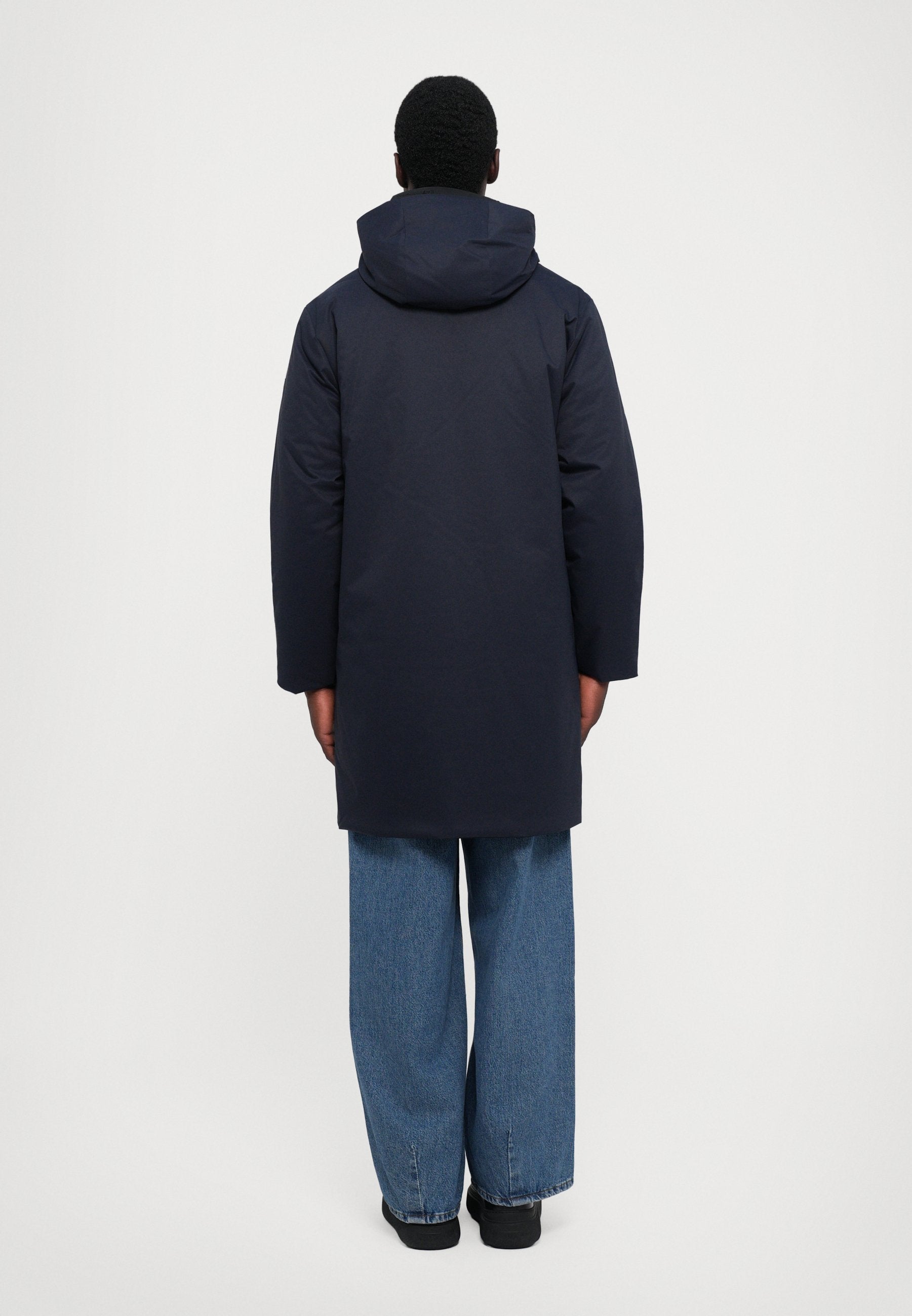 MOUNTAIN TECH JACKET Media 4