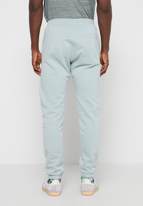 adidas Sportswear REGULAR FIT