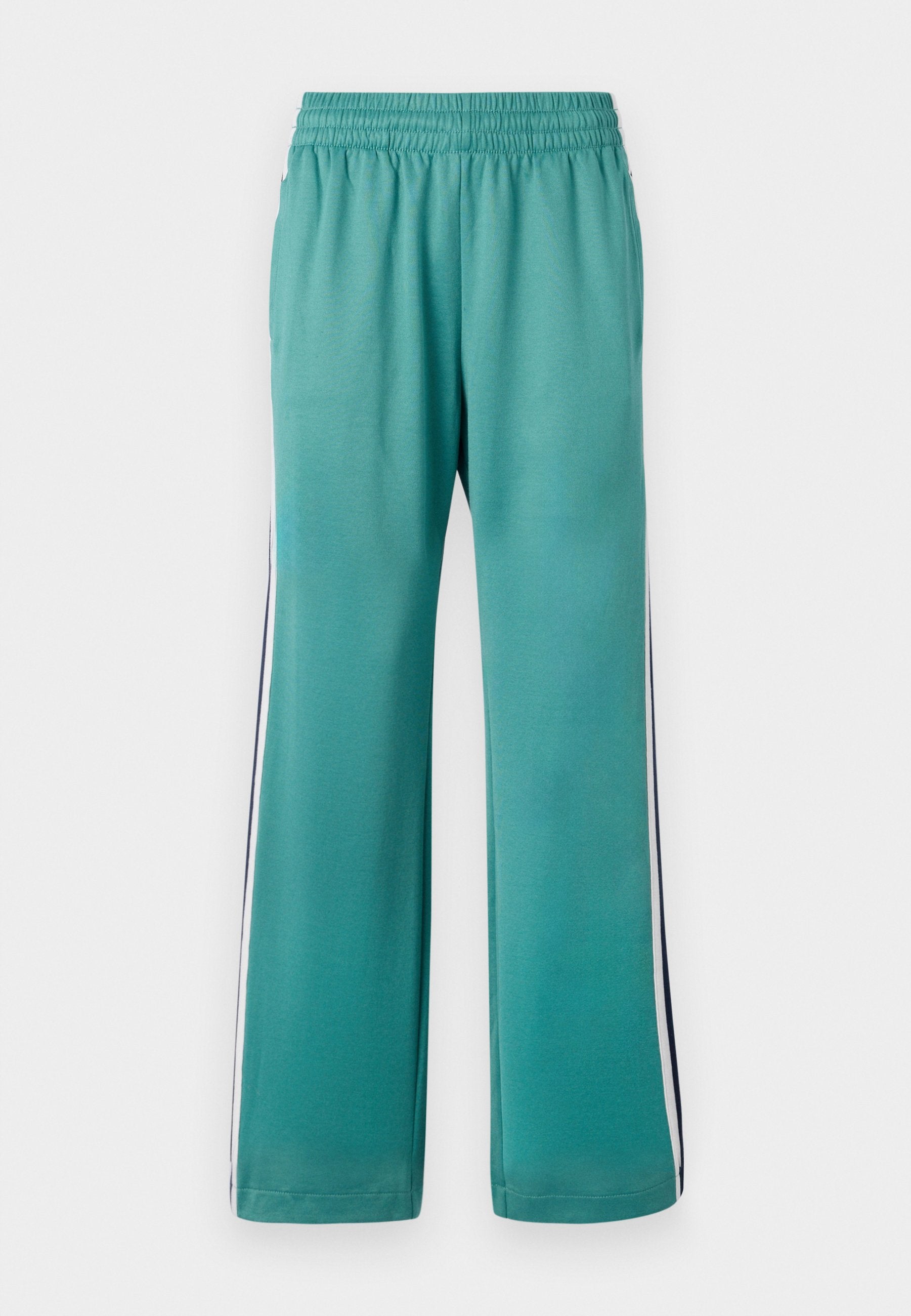 Türkise Sweatpants mit einem elastischen Bund, weitem Bein und seitlichen Streifen in Marineblau und Weiß. Glattes Material mit matter Oberfläche.