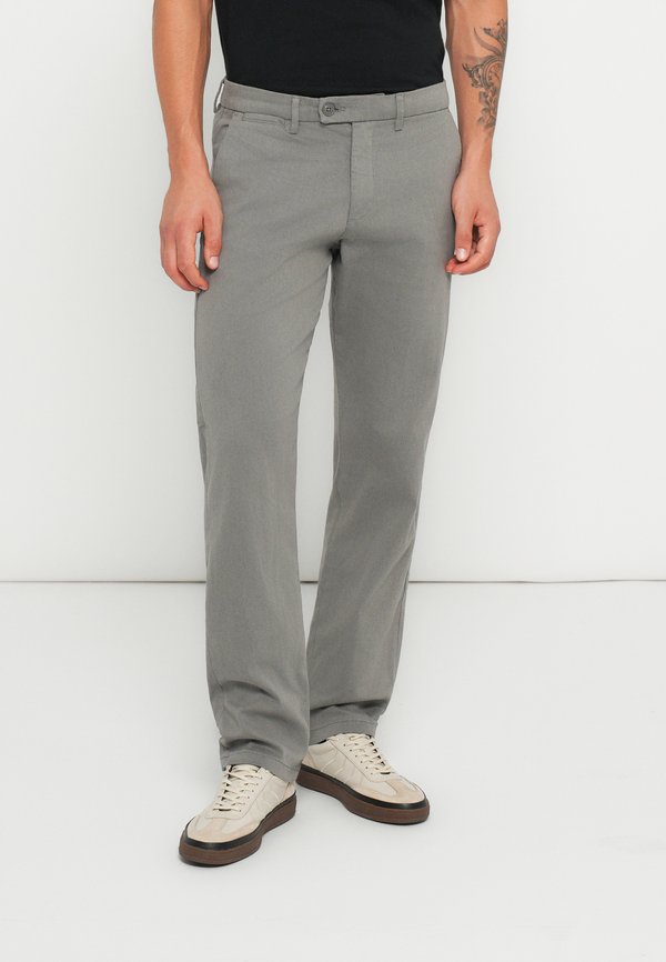 Jack & Jones Relaxed fit chinos