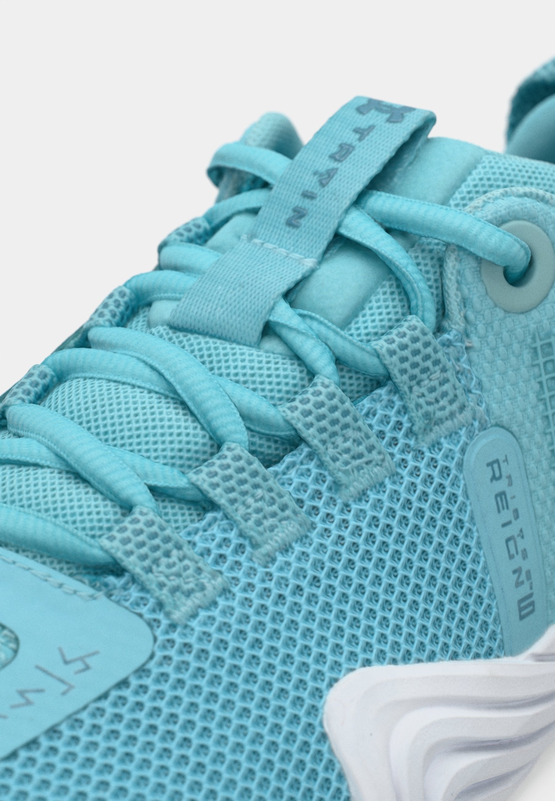 Under Armour REIGN 6