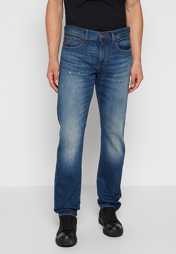 Armani Exchange