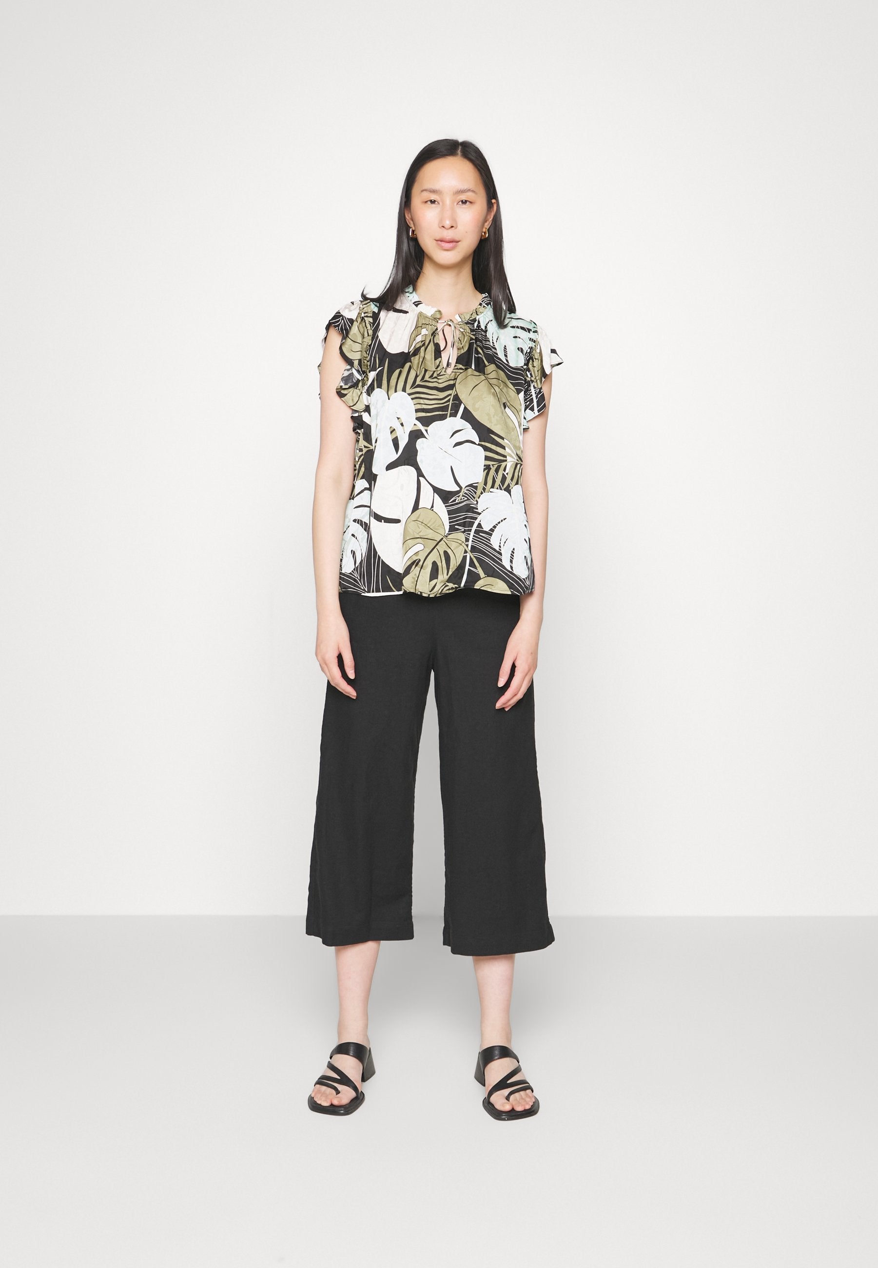 Mos Mosh TEA ARUM BLOUSE
