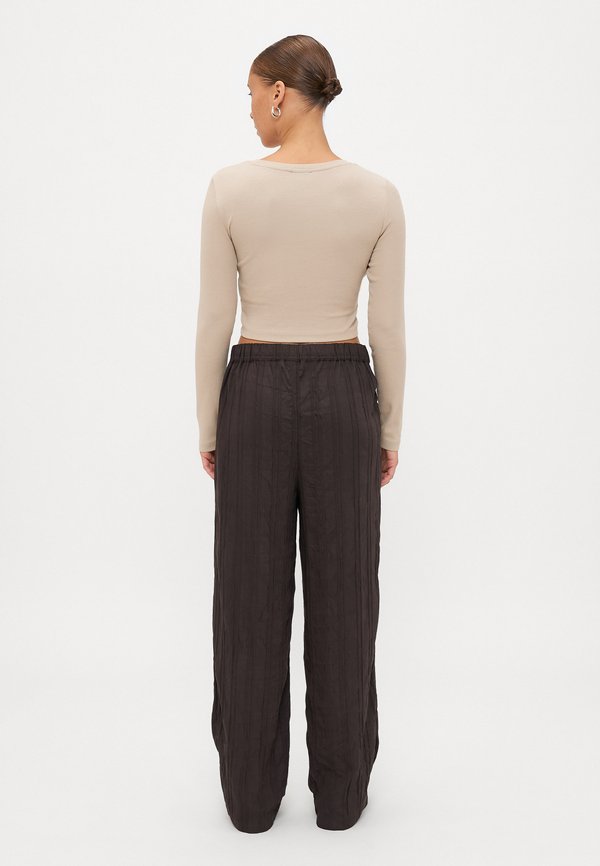 Vero Moda Petite VMIRINE STRAIGHT