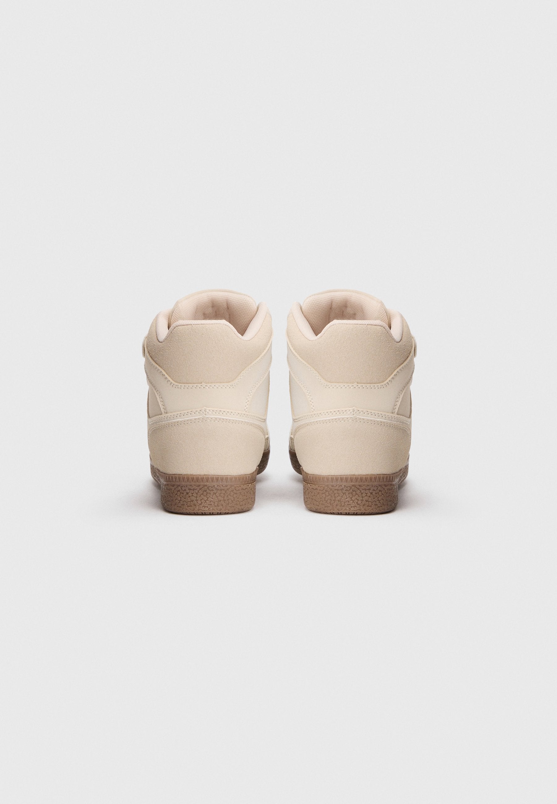 Call it Spring NIKCOLETTE