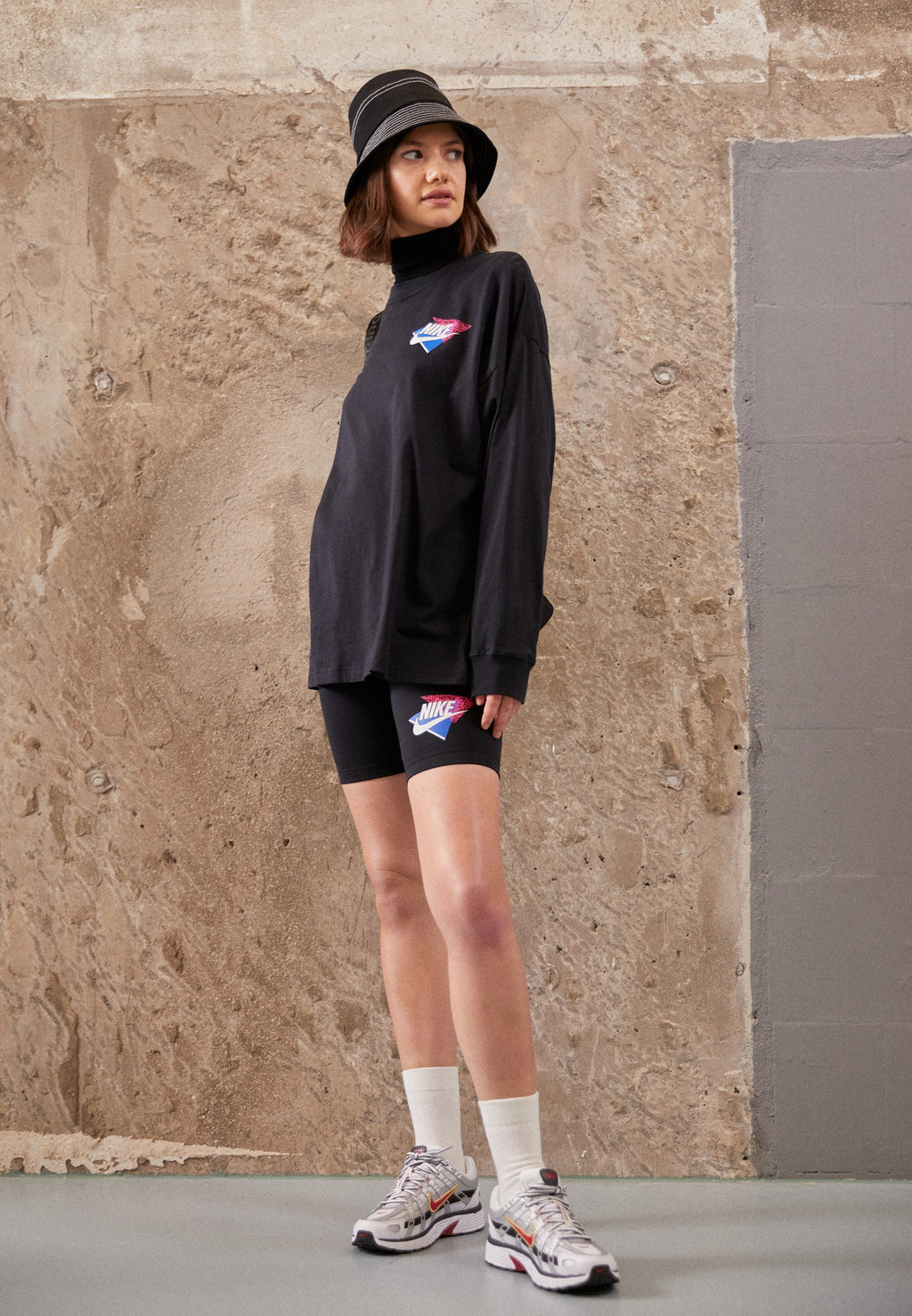Nike Sportswear P 6000