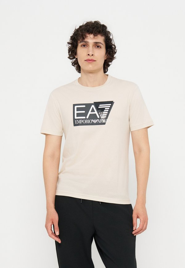 EA7 Emporio Armani