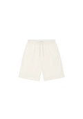 Weiße Baumwollshorts mit elastischem Bund und Kordelzug, seitlichen Taschen und entspanntem Schnitt, mit glatter Textur und ohne Muster.