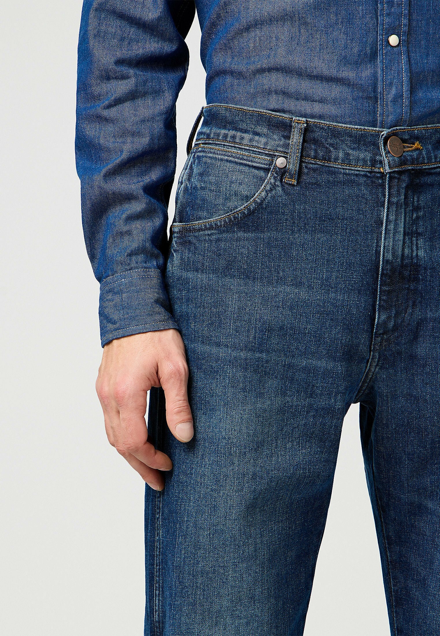 Wrangler FRONTIER